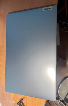 Notebook Lenovo Ideapad Slim 3 15AMN8 - 8