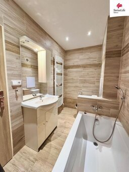 Pronájem bytu 2+kk 54 m2 nám. 8. května, Meziboří - 8