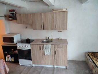 dům  v obci Bělotín- místní část  Lučice na Moravě - 8