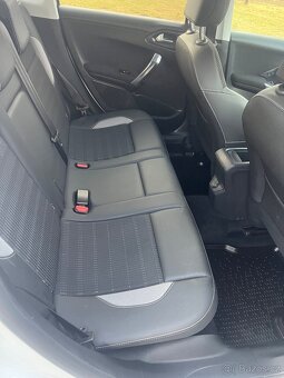 Peugeot 2008 - 8