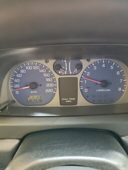 Mitsubishi Pajero Pinin - 8