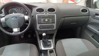 FORD FOCUS kombi 1.6i-74KW-benzín-GHIA - 8