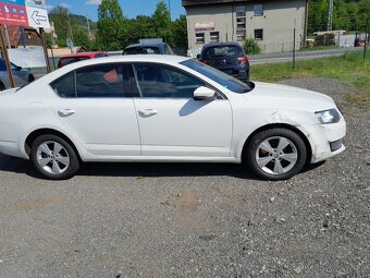 Škoda octavia 1,8 TSI DSG 132 KW serviska 2x klíč - 8