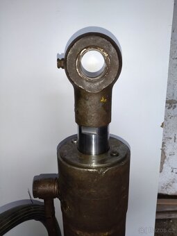 HYDRAULICKA PISTNICE - 8