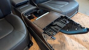 Interiér Audi A6 C7 facelift kůže - 8
