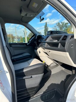 VW T6 2.0 TDI Sanitní vůz DSG - 4x4 - 8
