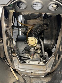 Piaggio Vepsa ET4 125 - 8