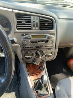 NISSAN PRIMERA kombi - 8