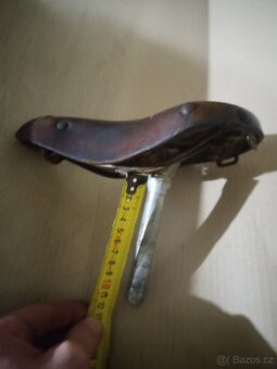 staré kožené sedlo pionýr - 8