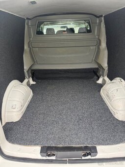 VW TRANSPORTER T6 LONG 2.0 103 KW 6.MÍST - 8