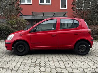 Toyota Yaris 1.0 VVT-i Klima Nová STK 5 dveří Rok 2005 - 8