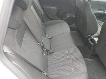 Prodám Opel Astra 1.6CDTI - KLIMATIZACE - 8