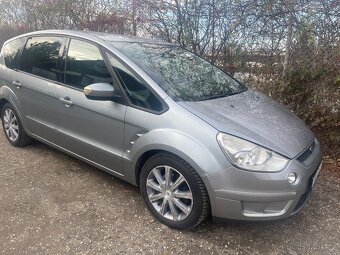 Ford S-max 2.0tdci 100kw 7místné,2009,tažné zařizeni,najeto - 8