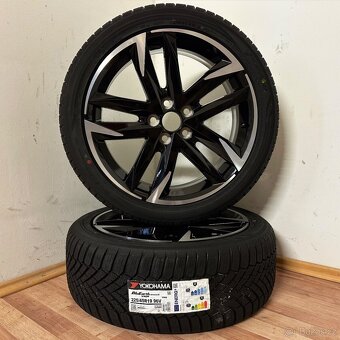NOVÉ TOYOTA CH-R 5x114,3 R19 ET50+ZIMNÍ 225/45R19 - 8