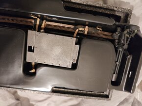 Hot Toys Terminator T600 - 8