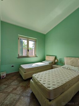 Kalábrie: Stylová vilka, top cena, s dechberoucím panoramate - 8