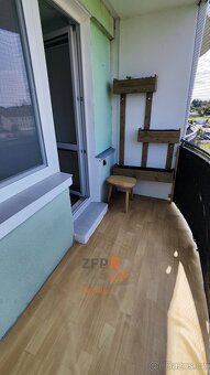 Pronájem bytu 1+1 o rozloze 32 m2 + balkon + Garáž, ulice Za - 8