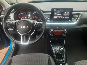 Kia stonic 1,2i r.v 11/2023 naj 20t Benzin - 8