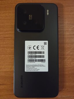 Xiaomi 15 12/256 barva "černá" - 8