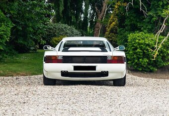 Ferrari Testarossa – evropská specifikace - 8