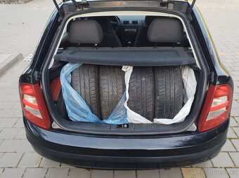 ŠKODA FABIA 2004 benzin, serviska 1.majitelka - VÝBORNÝ STAV - 8