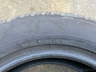 4x ZIMNÍ PNEU - Bridgestone Blizzak 215/65 R17 103H - 8