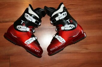 lyže dynamic 130 cm , lyžáky - 8