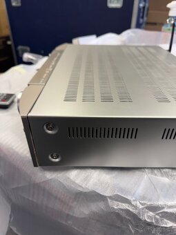 Marantz NR1510 - stříbrný 5.2 AV receiver - 8