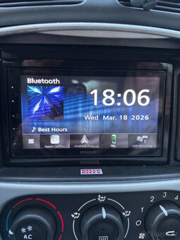 Renault Laguna 2. generace. 1.6 79kw - 8