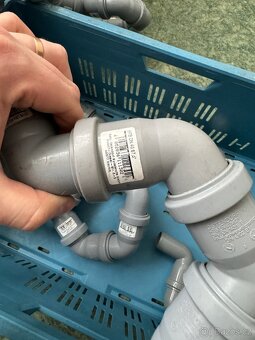 Prodám instalatérský materiál – HTB / HTE / HTEM - 8