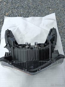 Honda 125 PCX (plasty) - 8