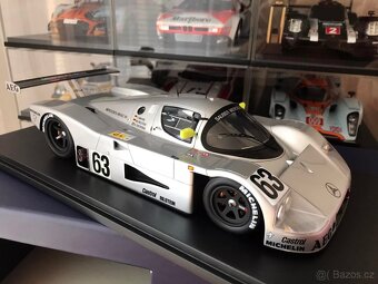 Modely aut 1:18 - 8