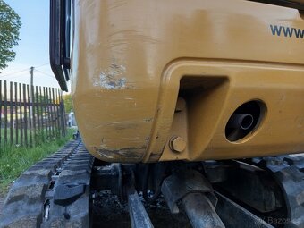 Prodám mini bagr CAT Caterpillar 302.2 D - 8