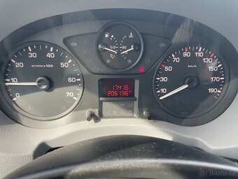 Fiat Scudo 1.6JTD, 8Míst, KLIMA, TEMPOMAT, TAŽNÉ - 8