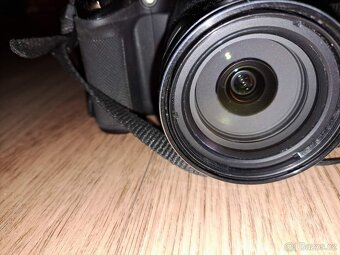 FOTOAPARÁT NIKON COOLPIX P10, příslušenství na fotce. - 8