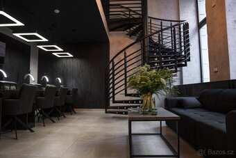 Pronájem obchodní prostory, 216 m2 - Praha - Nové Město - 8