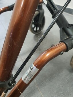 PROFI lehčené ALU chodítko čtyřkolové - 8