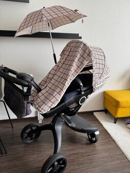 Stokke Xplory v6 s doplnky - 8