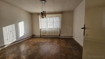 Prodám byt 2+1 v centru Nové Paky / 60m² - 8