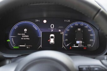 Toyota Yaris - 8