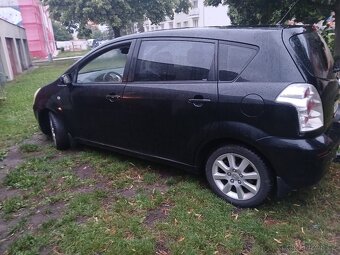 Toyota Corolla verso 22nafta.100kw 360najeto.rok2006stk 2026 - 8