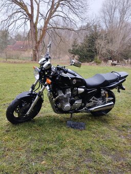 YAMAHA XJR 1300 (2001) - 8