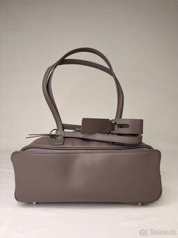 Kožená kabelka vyrobeno v Itálii - 8