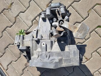 Manuální převodovka JCR - 1.9 Tdi 77kw - 8