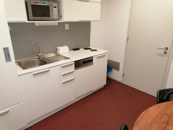 Pronájem, Pokoj, Pardubice-centrum, ev.č. 00910 - 8