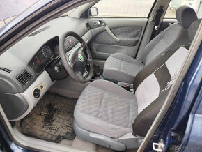 Skoda Octavia 1.8T kombi, climatronic, vyhřevy - 8