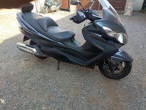 Suzuki burgman 400i ABS 2012 cz doklady v ceně - 8
