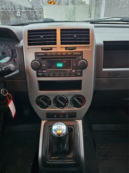 Jeep Compass Sport - 8