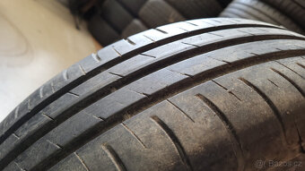 Zánovní orig. letní ALU kola 15" 5x100 Škoda Fabia IV. - TO - 8
