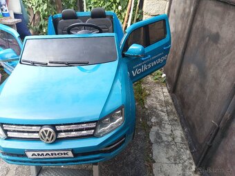 Dětské auto na 12V zn.Volswagen Amarok. - 8